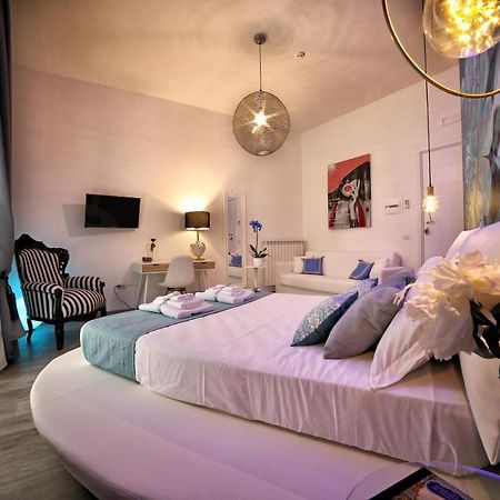 Bourbon House Bed and Breakfast Neapel Exteriör bild