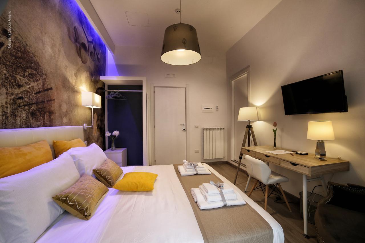 Bourbon House Bed and Breakfast Neapel Exteriör bild